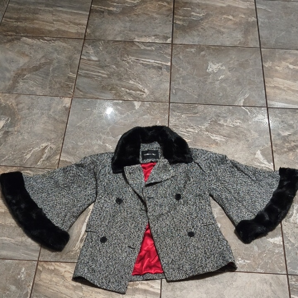 Members Only Kids Tweed Cape with Faux Fur Trim